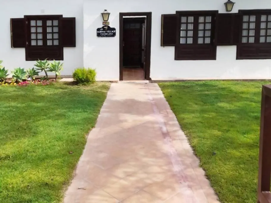 Villa In Fairways Village Golf Del Sur 산미겔데아보나