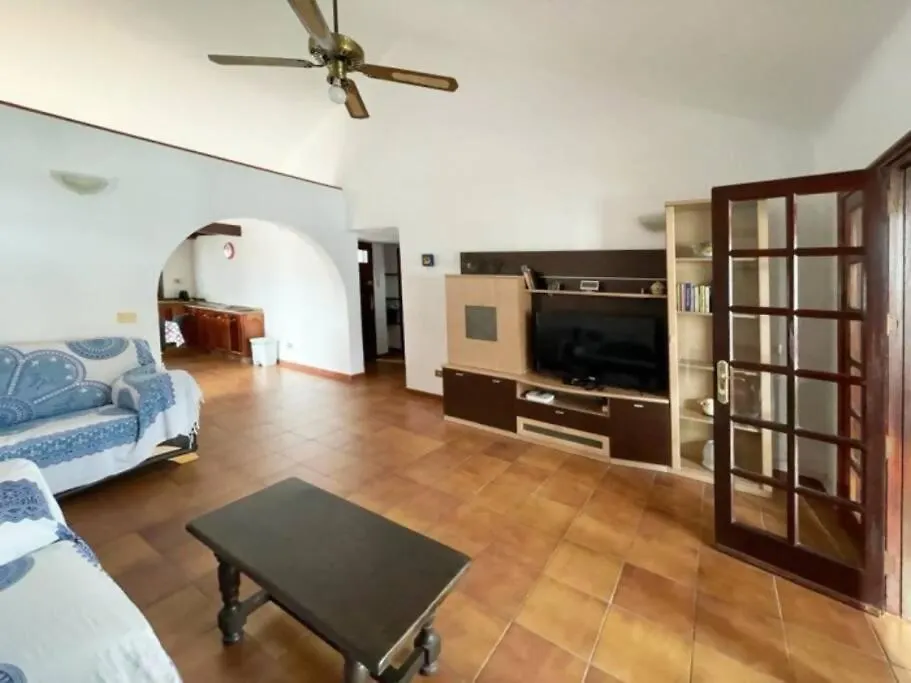 Villa In Fairways Village Golf Del Sur 圣米格尔德阿沃纳 度假居