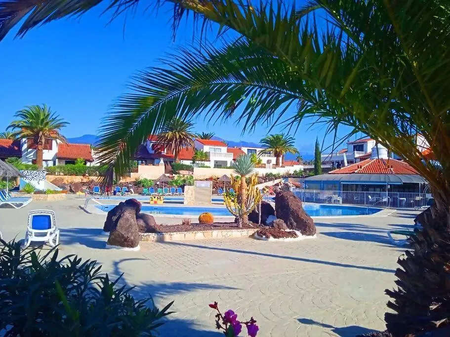 펜션 Villa In Fairways Village Golf Del Sur 산미겔데아보나